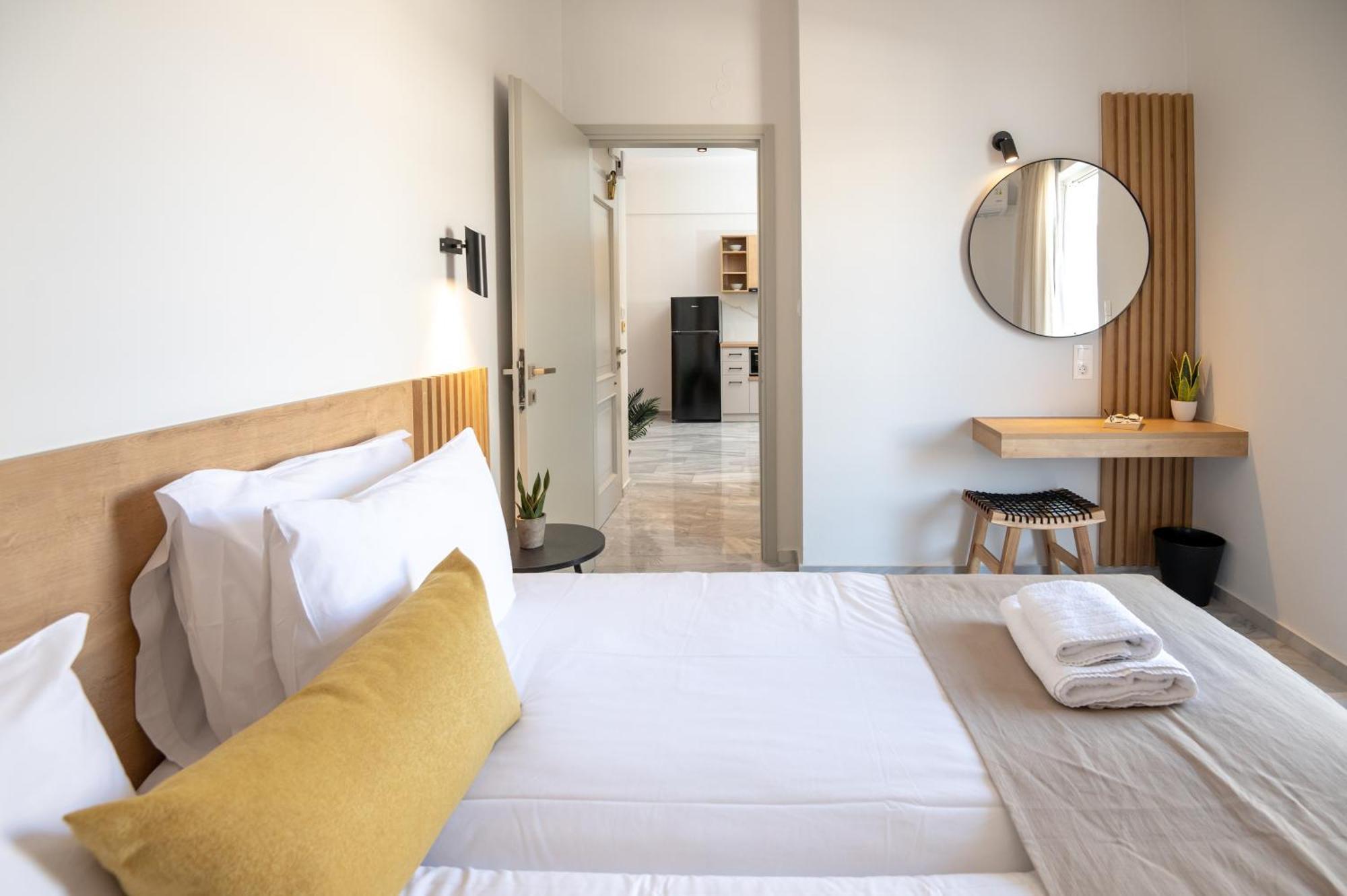 Mardinik Hotel Apartments 罗希姆诺 外观 照片