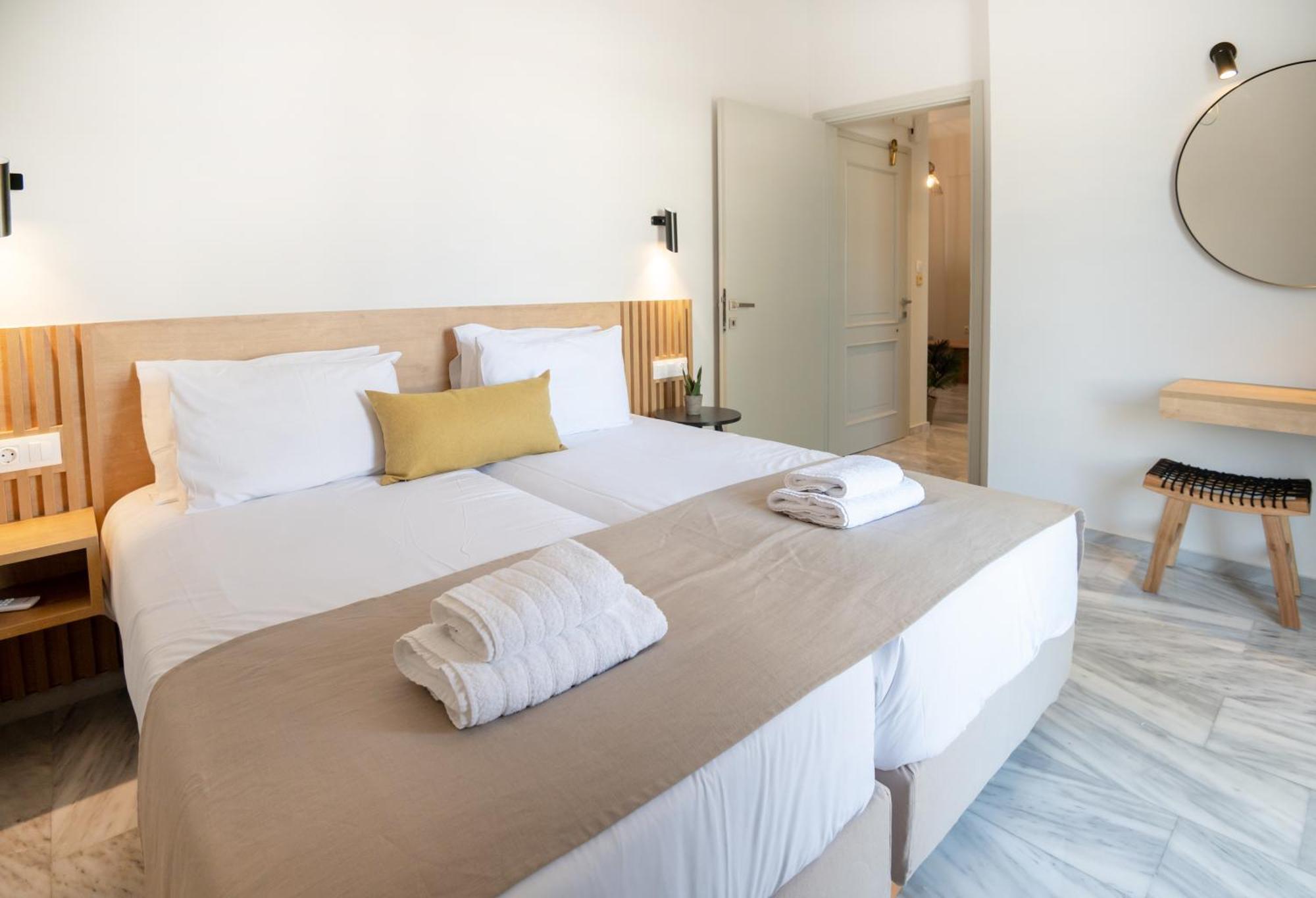 Mardinik Hotel Apartments 罗希姆诺 外观 照片