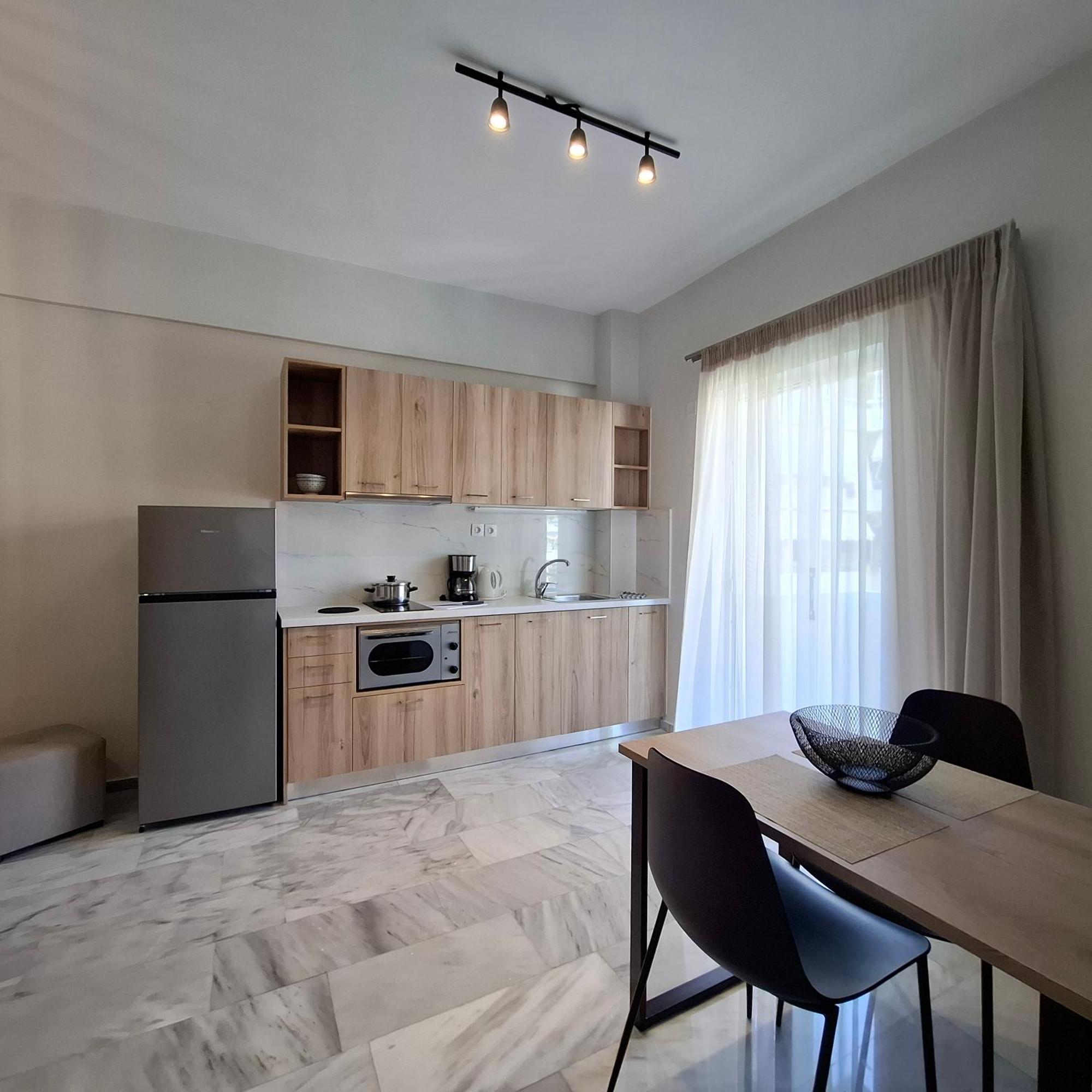 Mardinik Hotel Apartments 罗希姆诺 客房 照片